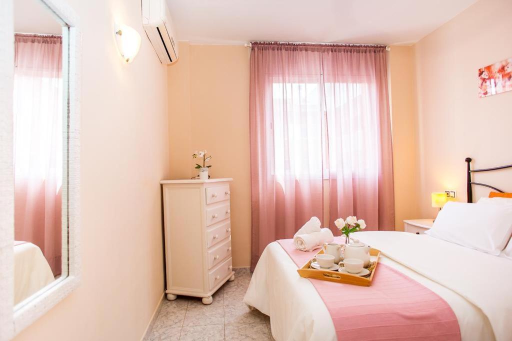 Al11 Apartamento Albert Lloret de Mar Eksteriør billede